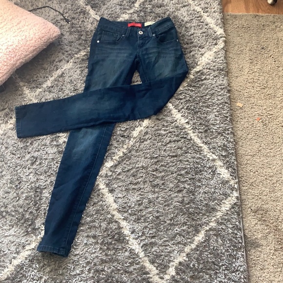 Jeans - Picture 2 of 4